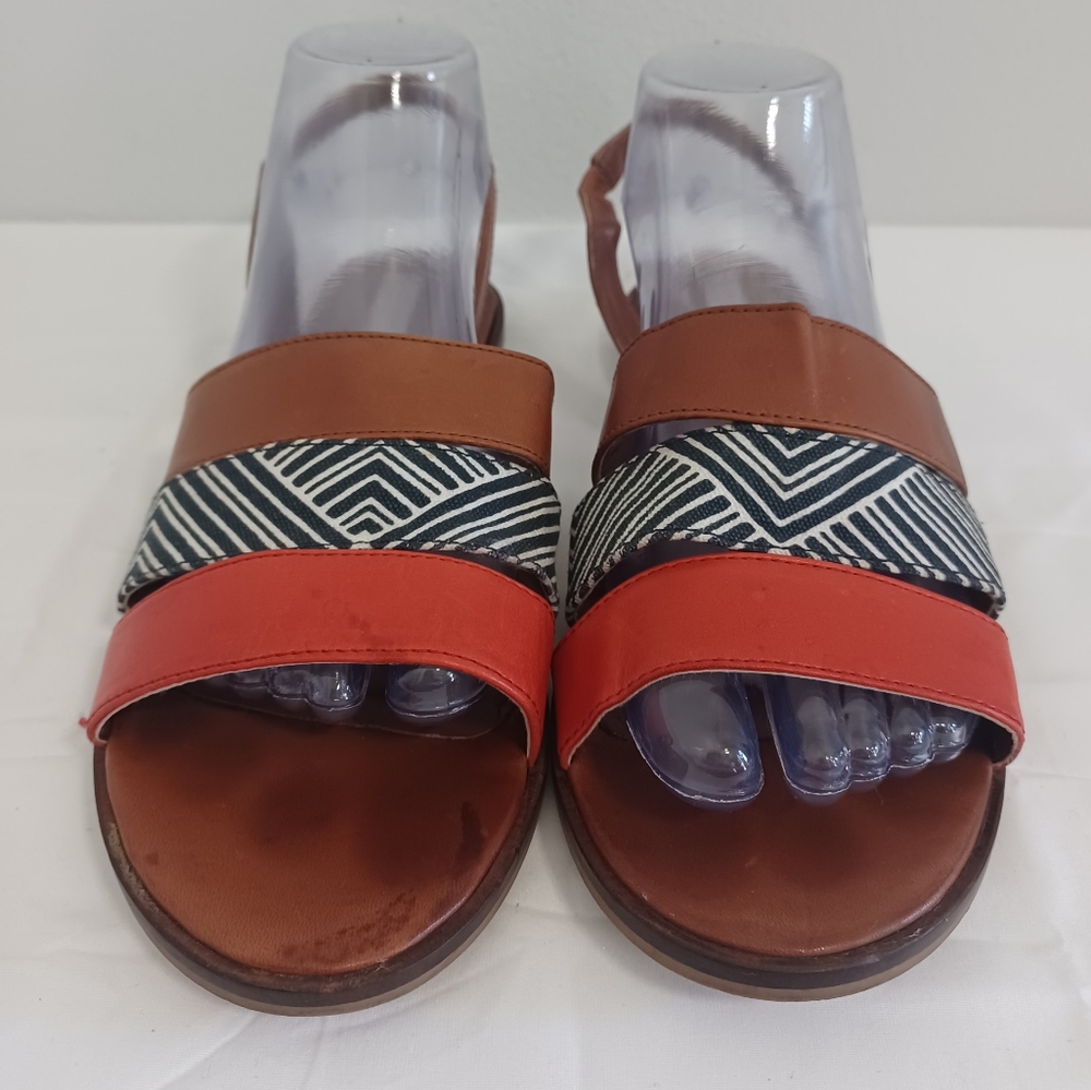 Cole Haan flats sandals straps Brown leather 9B